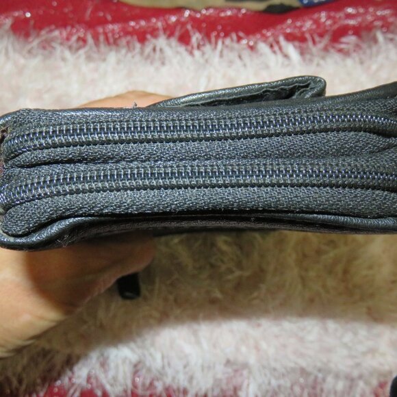 BOGO Franco Sarto Black Leather Long Wallet Clutch Double Zip Multi Compartment - Picture 4 of 14